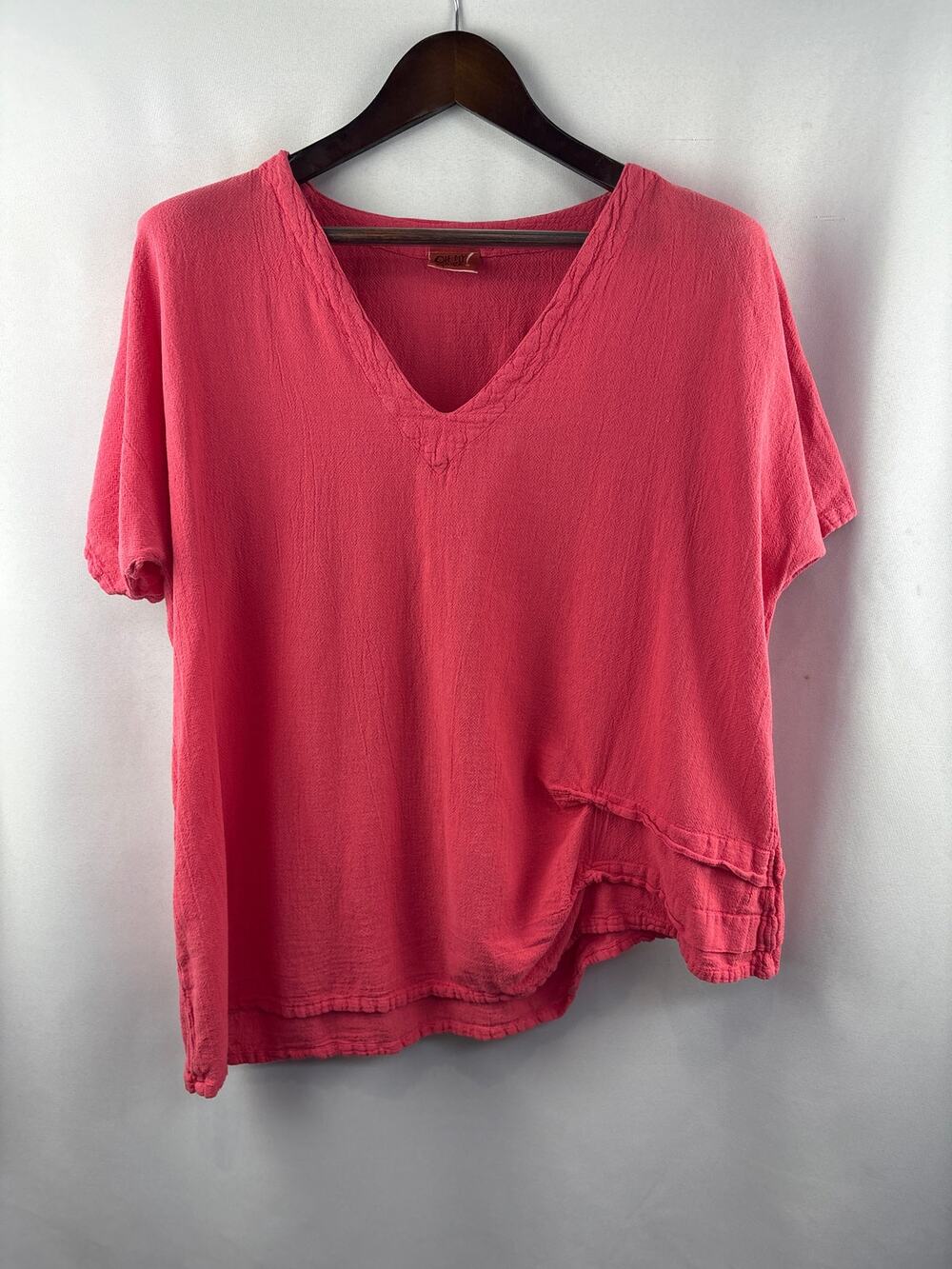 Women’s Oh My Gauze! XL Bright Salmon Short Sleeve Blouse